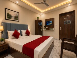 Deluxe Double Room | Free WiFi - Vimla Residency Hotel Near Prem Mandir (Vrindavan)