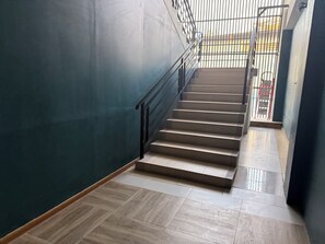 Apartment, 1 Bedroom | Property entrance