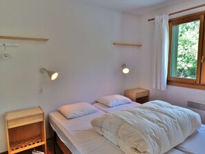 3 bedrooms, WiFi