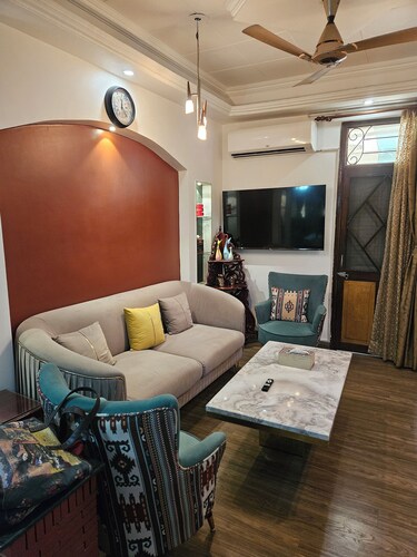 Cosynook in Indirapuram