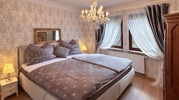 5 Schlafzimmer, Bügeleisen/Bügelbrett, WLAN, Bettwäsche