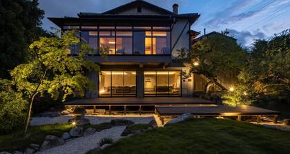 Momoyama Onsen Tsukimikan