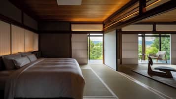 Zimmer, Nichtraucher, Balkon (Yu,For 3 or more guests: extra futon) | Zimmersafe, Schreibtisch, Bügeleisen/Bügelbrett, kostenloses WLAN