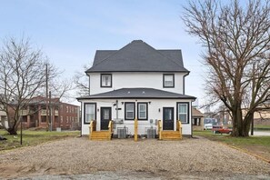 Exterior - Comfort & Convenience | Beautiful 3BR Family Home (Indianapolis)