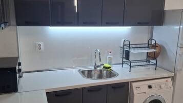 Microwave, oven, stovetop