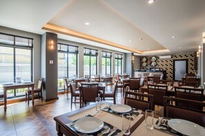Desayuno buffet incluido todos los días 