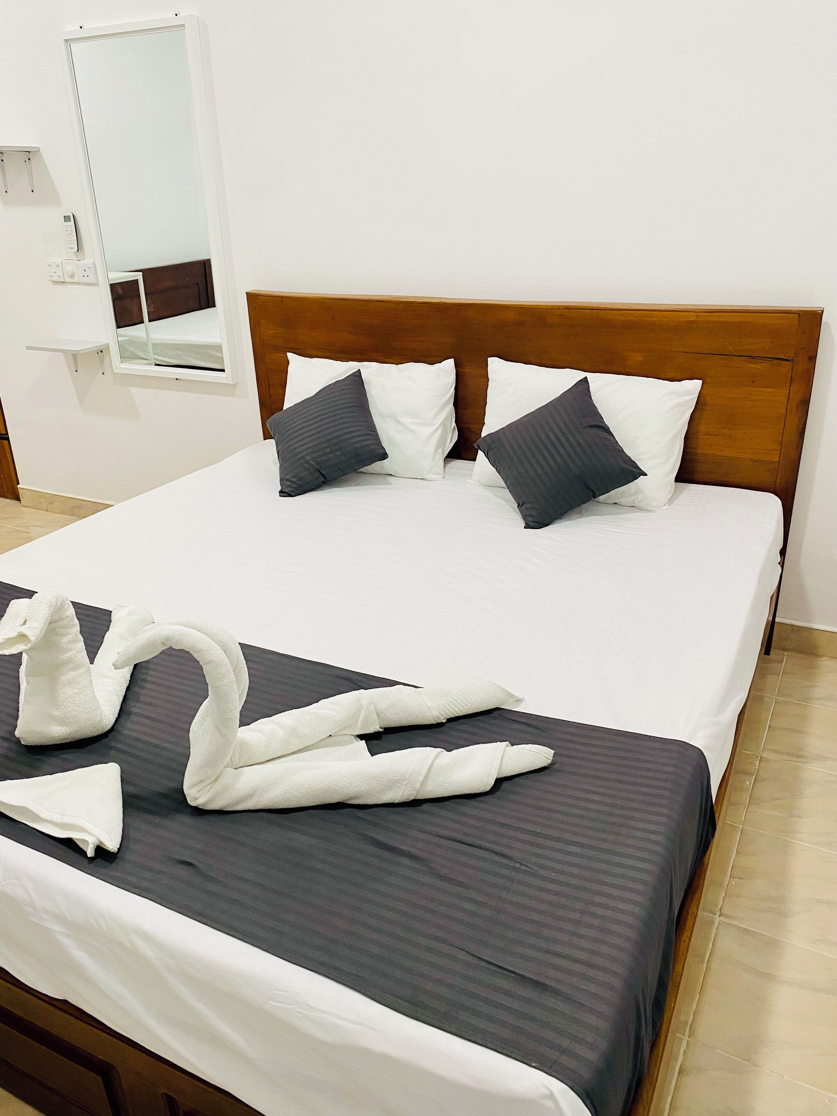 Family Triple Room | Iron/ironing board, free WiFi