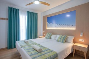 3 habitaciones, tabla de planchar con plancha, wifi y ropa de cama 