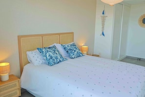 Appartement, 2 chambres, balcon, vue sur le jardin | 2 chambres, système d’insonorisation