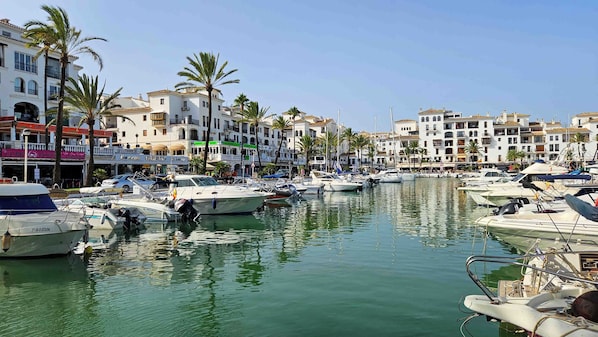 Marina