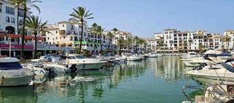 Luxury Apartment - Sea, Mountain, Golf - La Duquesa Manilva