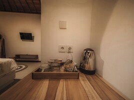 Deluxe Double Room | Room amenity