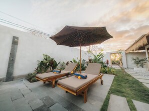 Sun deck