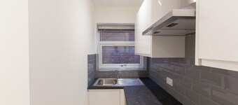 Bridge Road - Room 4a