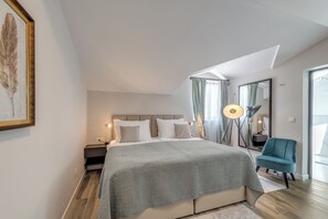 5 chambres, accès à Internet, literie fournie