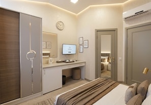 Comfort Double or Twin Room, City View