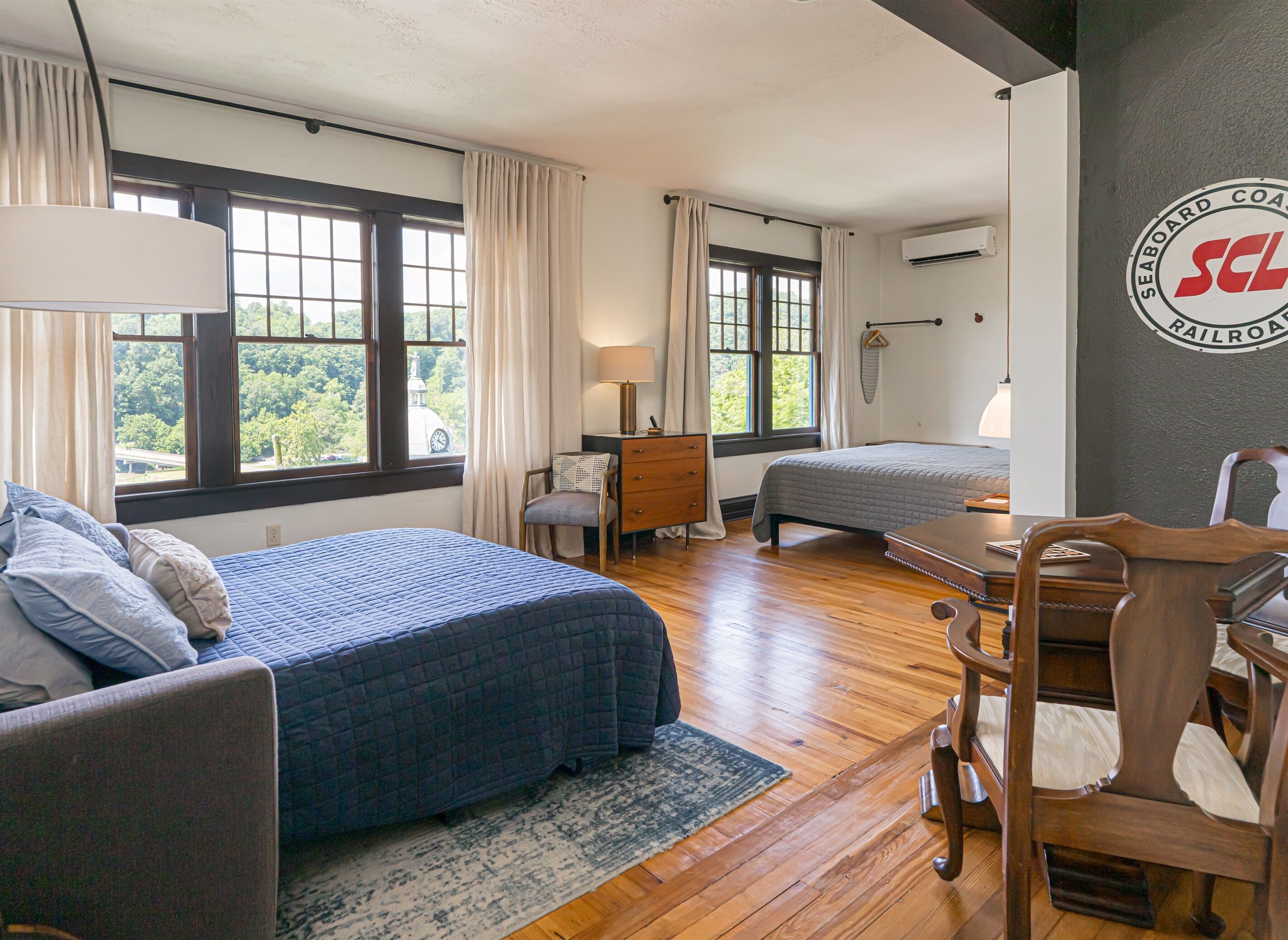 1 chambre, fer et planche à repasser, lit parapluie, Wi-Fi gratuit