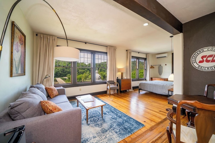 Marshall House Inn Grandview Suite, Walk Downtown - Hot Springs, NC
