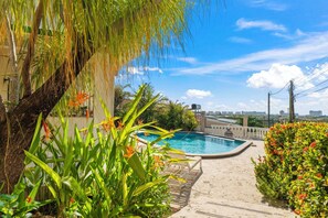 House (3 Bedrooms) | Property amenity