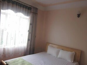 Quarto casal superior | Wi-Fi de cortesia