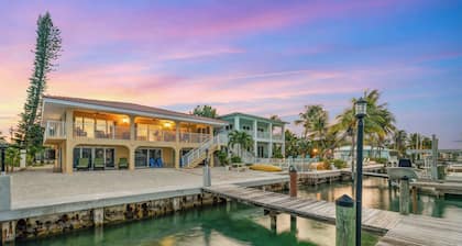 Sunset Harbor Waterfront Villa with Dock, Cabana Club