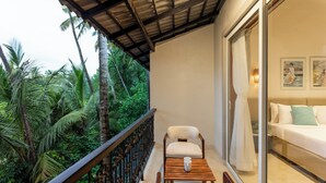 Ảnh chưa phân loại, 3 trong số 37 ảnh, nút