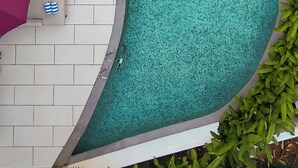 Ảnh chưa phân loại, 5 trong số 37 ảnh, nút