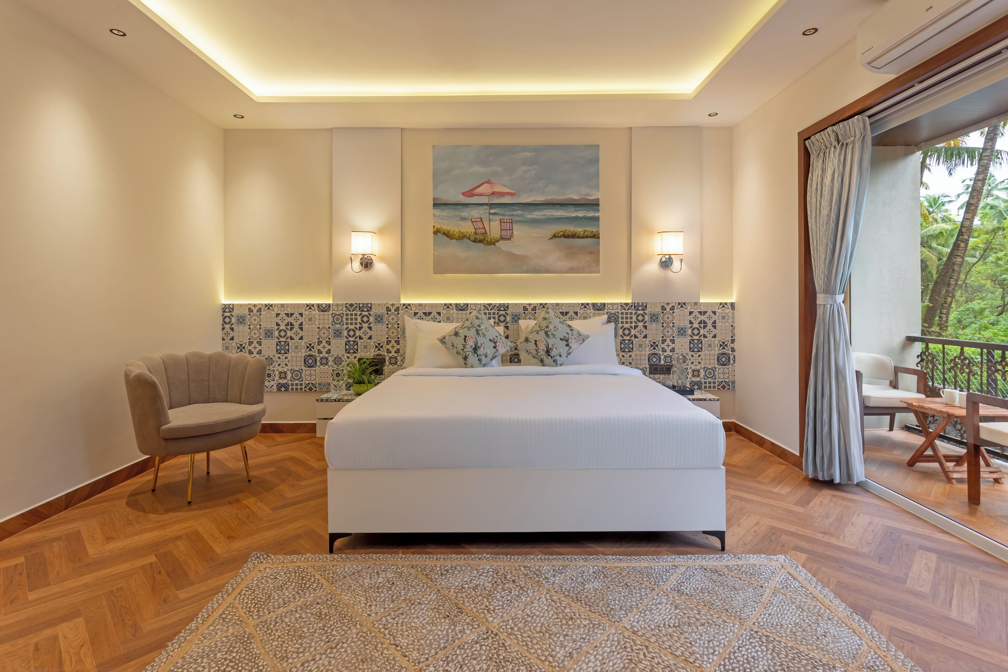 Iron/ironing board, rollaway beds, free WiFi, bed sheets