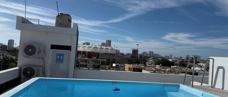 Utomhuspool