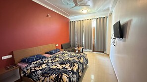 Superior Double Room, Mountain View | Free WiFi