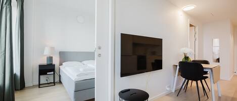 1 chambre, bureau, fer et planche Ă repasser, Wi-Fi