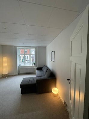 TV, offices