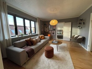 TV, offices