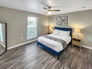 1 bedroom - 2107 · Addison, Free park, Wi-Fi, Pool and Gym (Addison)