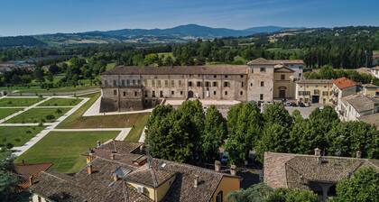 Historic Charm and Extraordinary StillnessSince 1477, when he was born next to the Roc