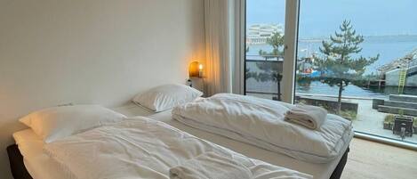 3 多间卧室、办公桌、熨斗/熨衣板、WiFi