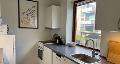 Expat Stay Stylish Long Term Flat