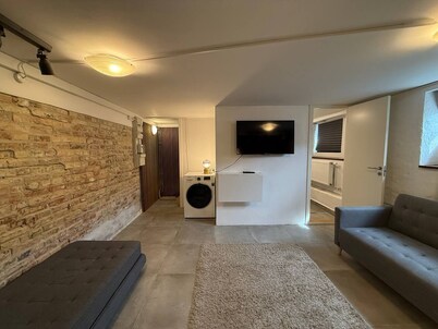 doublex apt Summary: