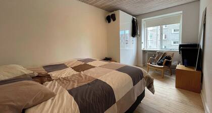 Expat finest Summary: