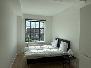 3 bedrooms, desk, iron/ironing board, WiFi - Cozy Odense Apartment  Long Term Stay (Odense)