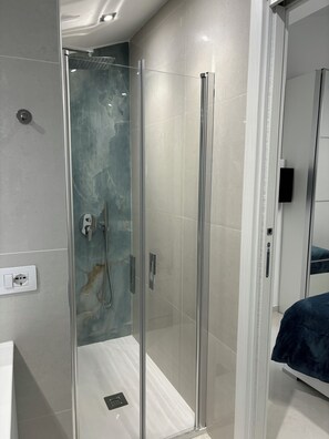 Apartment, Marina View | Bathroom
