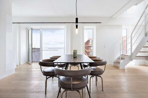 Dining - Water front Doublex w water view & terasse (København)