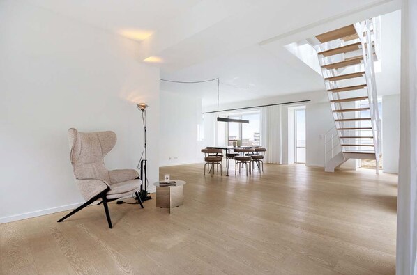 Interior - Water front Doublex w water view & terasse (København)