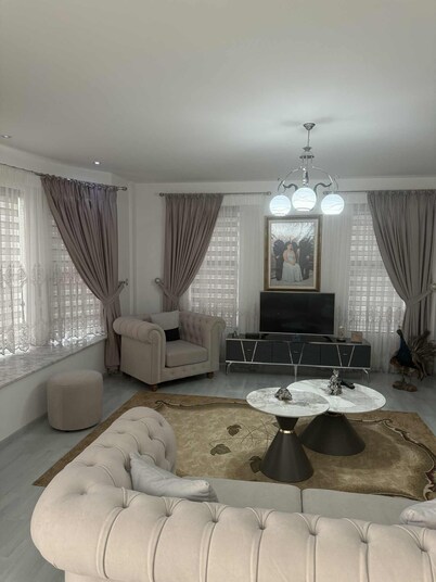 Korcari vila   Charming 2-bedroom house in lovely Bulgarec with AC