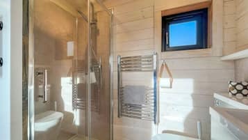 Douche, articles de toilette écologiques, sÚche-cheveux