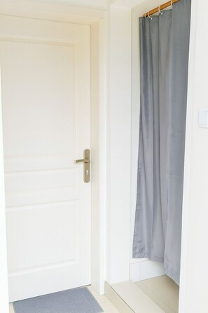 Chambre, 1 chambre, fumeurs, balcon | Intérieur