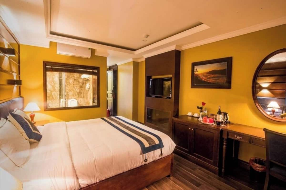 Deluxe Double Room | Free WiFi