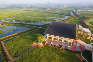Aerial view - Baimanchuan  hotel (Deyang)