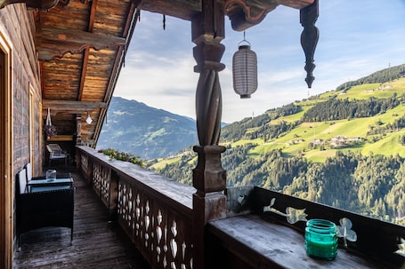 Terrace/patio. A Nett’s Nest: Spacious Holiday Home in Zillertal Arena with Garden and Wi-Fi