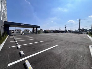 Ubetjent parkering (inkludert)